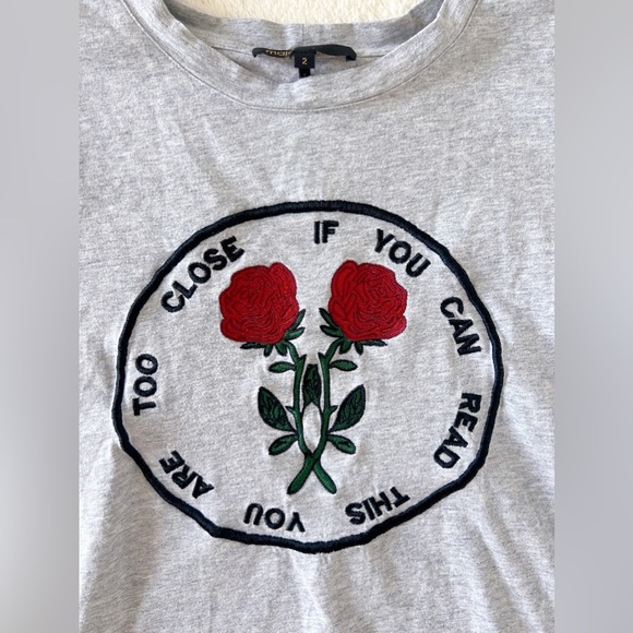 Maje Embroidered T-shirt “If You Can Red This You Are Too Close” Tee Grey Cotton - Picture 4 of 6